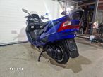 Suzuki Burgman - 20