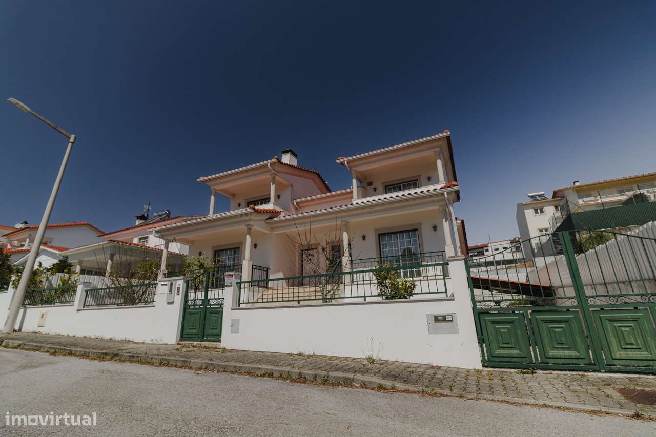 Moradia Isolada T4 / Casal de Matos / Leiria-39