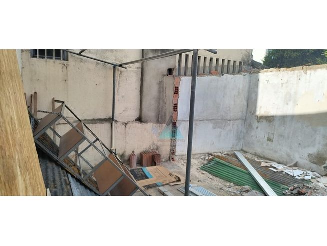 NOVIDADE * * T2 TOTALMENTE REMODELADO * * QUINTAL-7