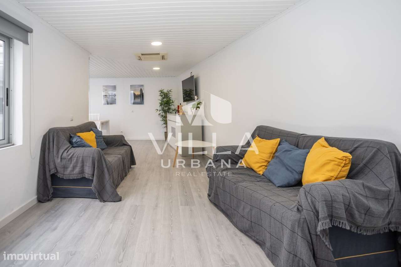 Moradia T3 com Excelentes Áreas, Garagem e Espaço Exterior em Alcabi-36