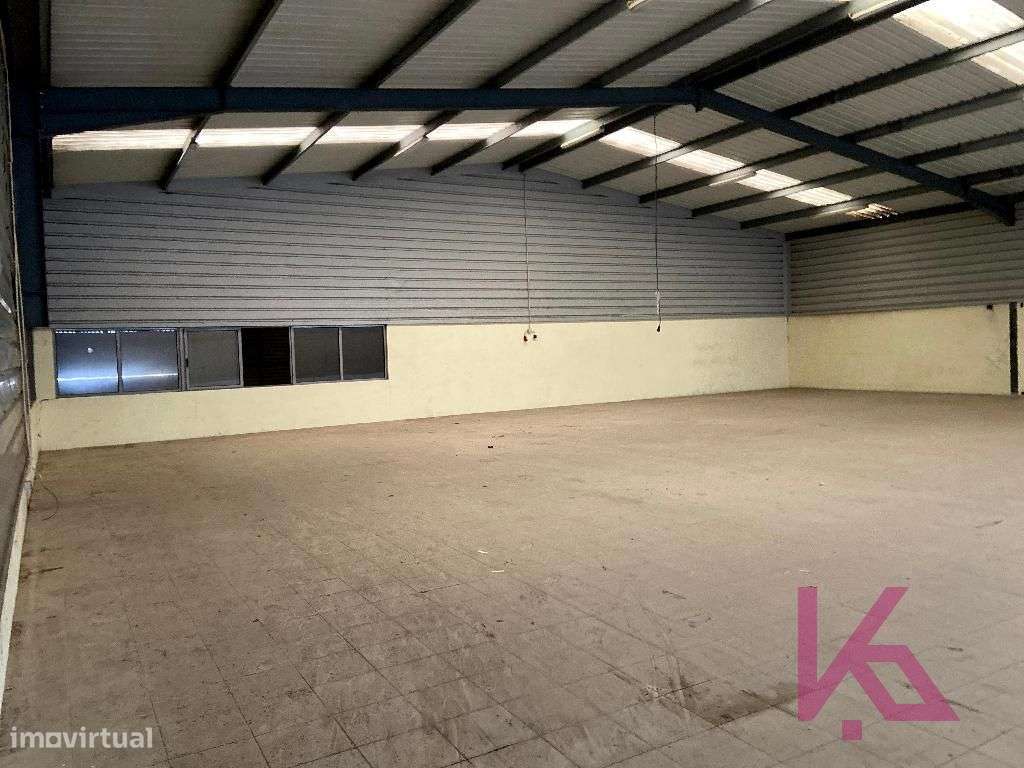 Armazém em Lousada - Grande imagem: 1/19