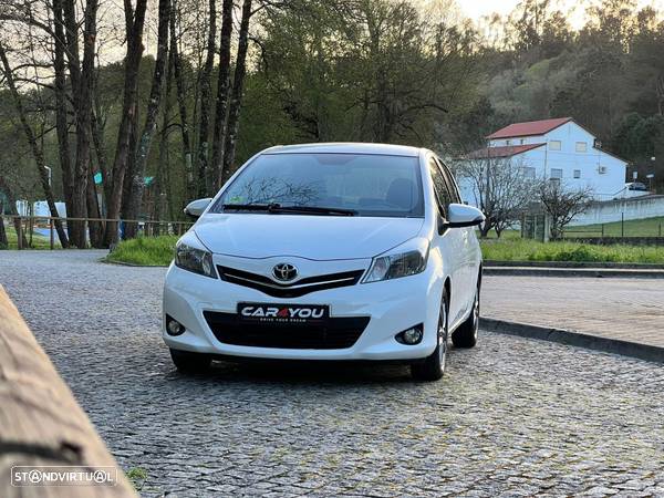 Toyota Yaris 1.4 D-4D Comfort+Navi - 9