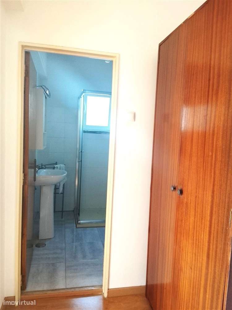 Apartamento T1+1 Venda em Águas Livres,Amadora-6