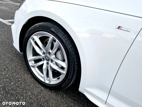 Audi A4 2.0 TDI S tronic sport - 14