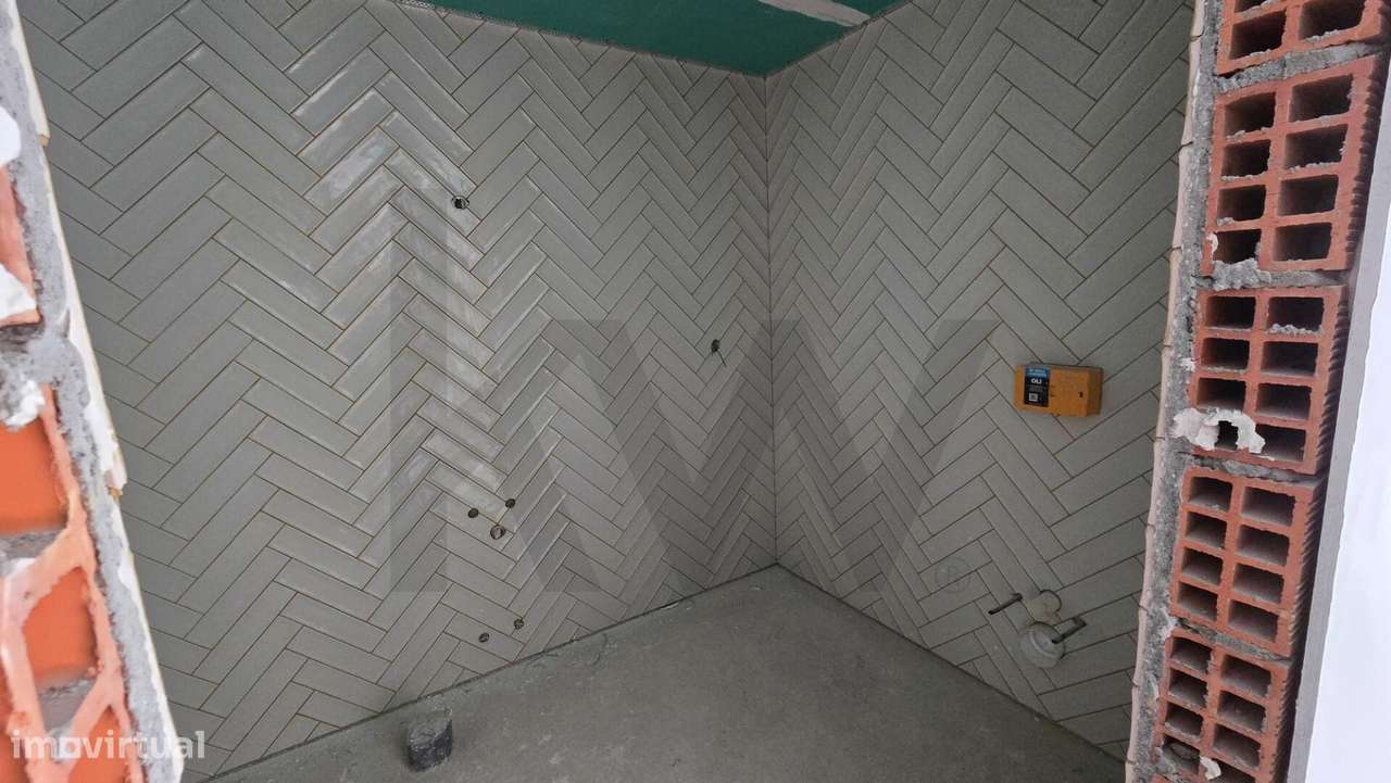 Apartamento T0 (A)  em Fase Final de Construção – Rua Brito Capelo, Ma - Grande imagem: 3/5