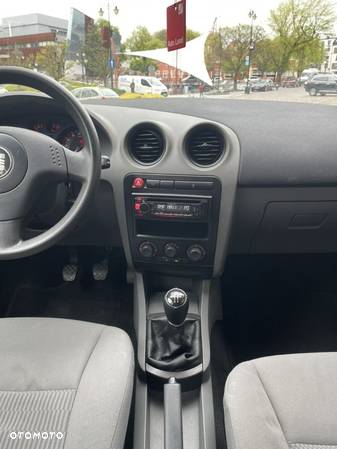 Seat Ibiza 1.4 16V Stylance - 10