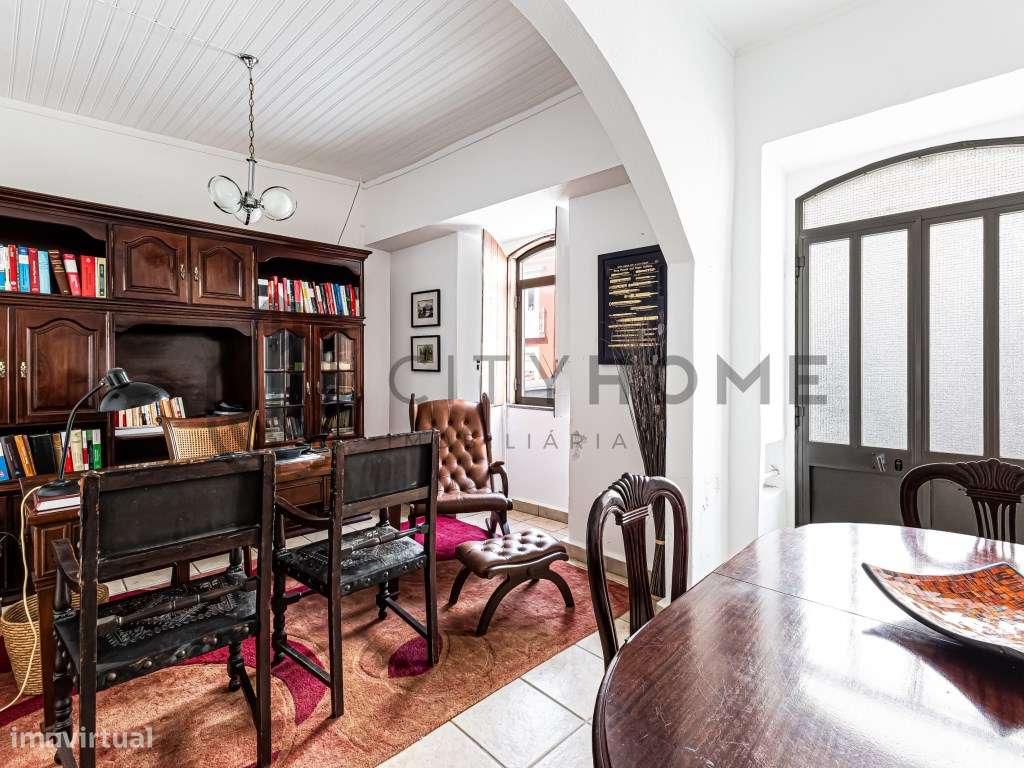 Moradia T1+3 Antiga Habitável no centro de Algoz - Grande imagem: 4/28