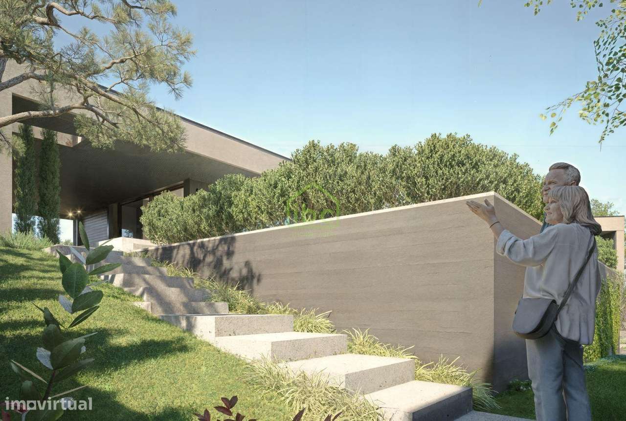 MORADIA DE LUXO T3 COM PISCINA + MORADIA T1 INDEPENDENTE-13