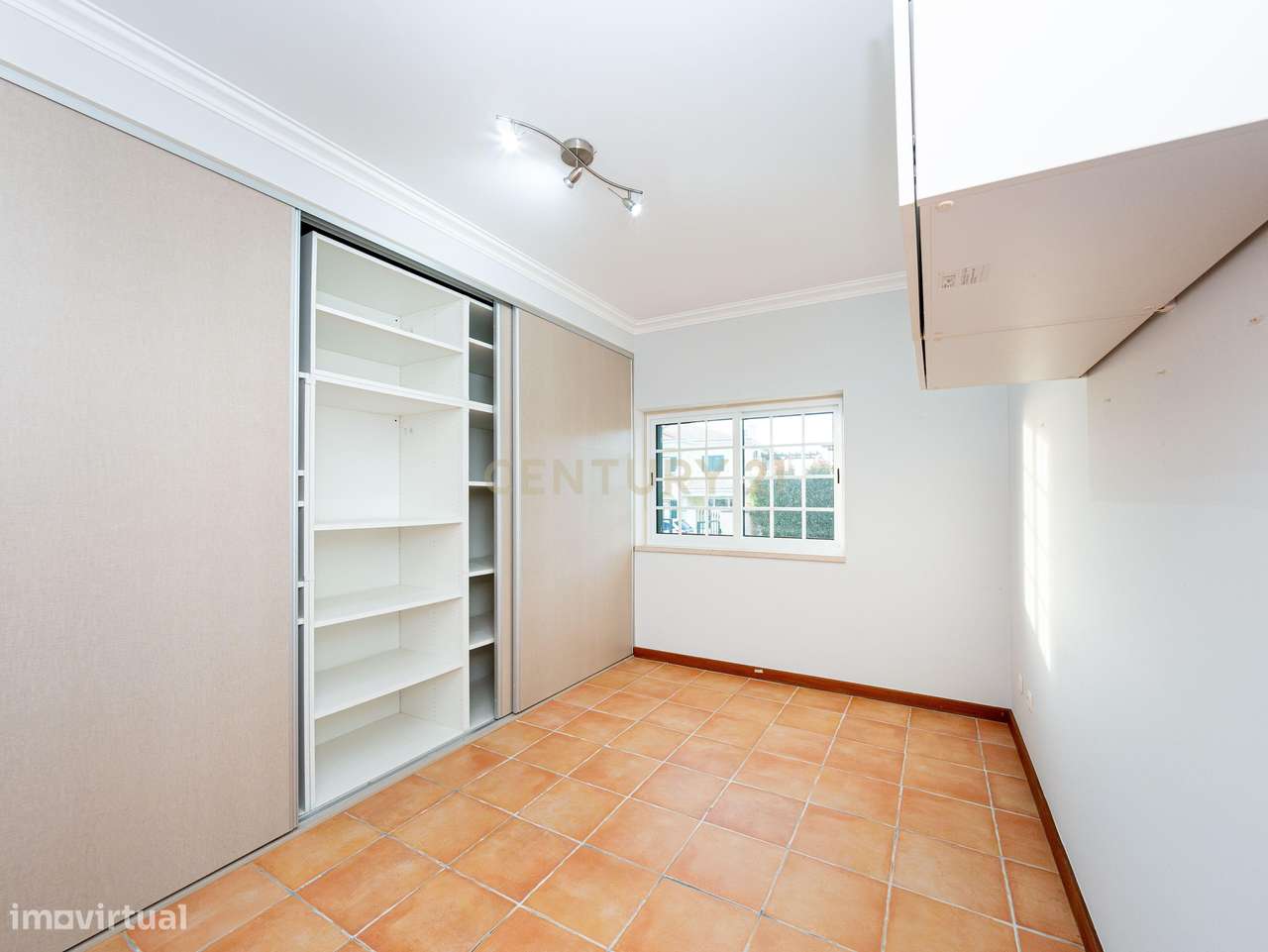 Urbanização Casa Nova Romeirão - Moradia T4 geminada-11