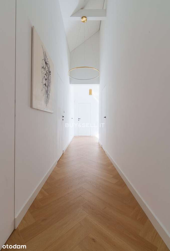 Nowoczesny dom po kapitalnym remoncie-9