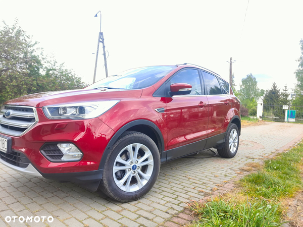 Ford Kuga - 1