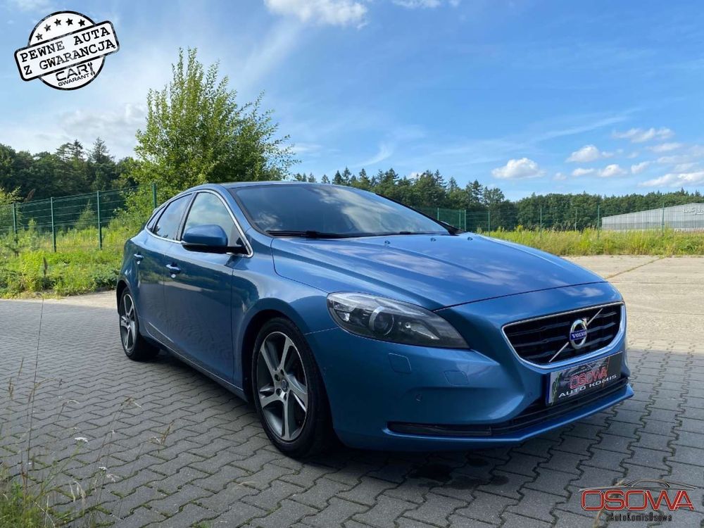 Volvo V40 II (2012-) D3 Drive-E Summum 2015