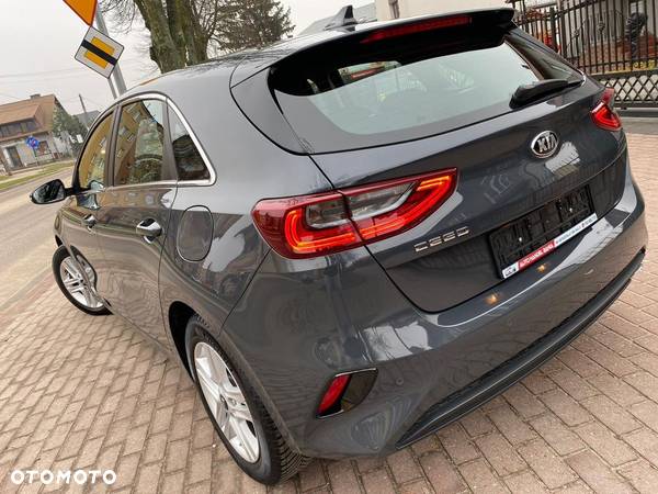 Kia Ceed 1.6 CRDi SCR S - 30