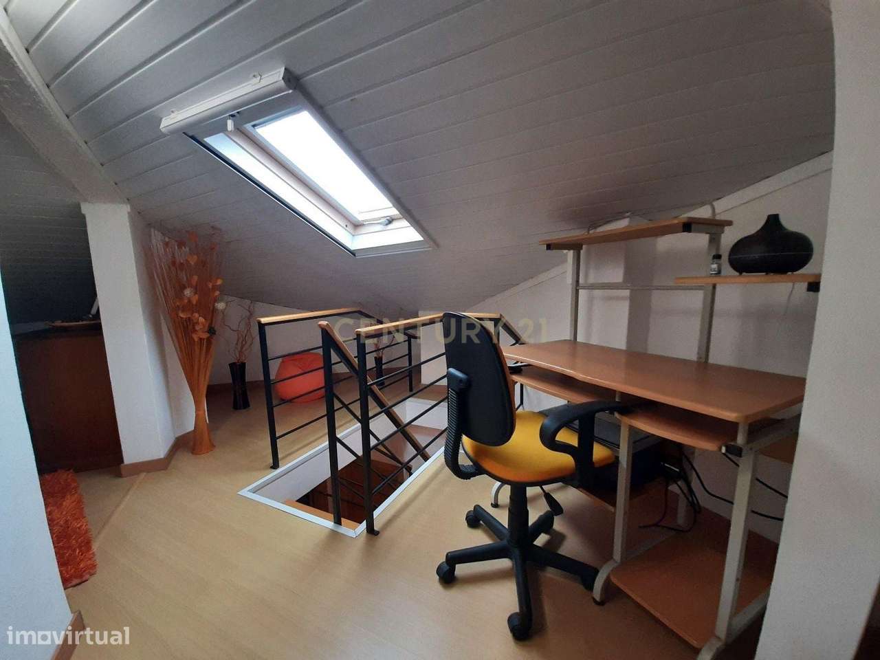 Moradia  T3 na  Lourinhã com Piscina  Garagem e Churrasqueira-21