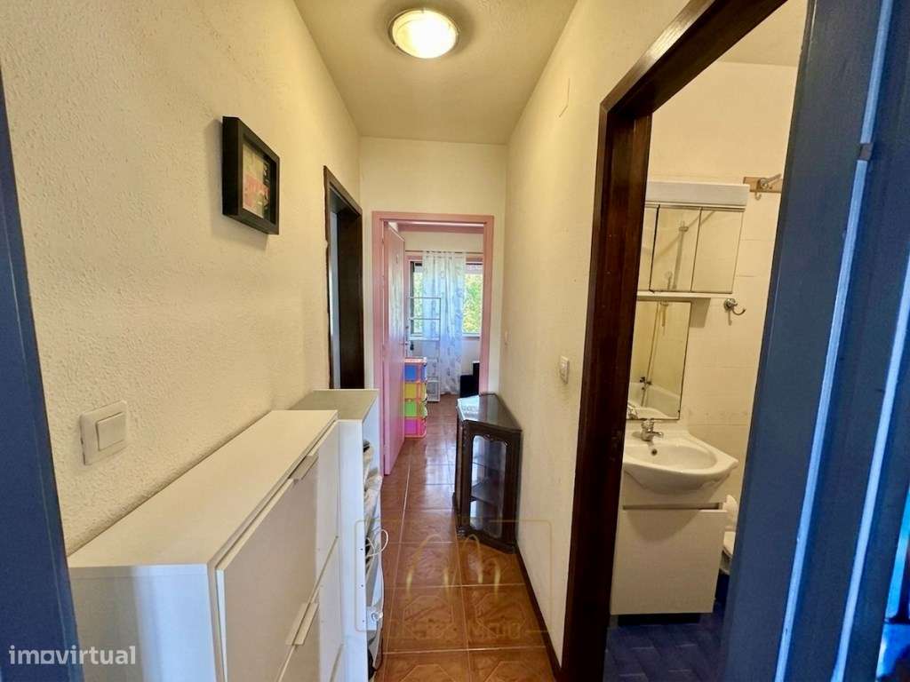 T2 na Póvoa de Varzim, na zona da via B (ótimo investimento)-6
