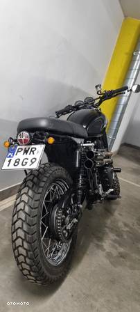 Triumph Scrambler - 11