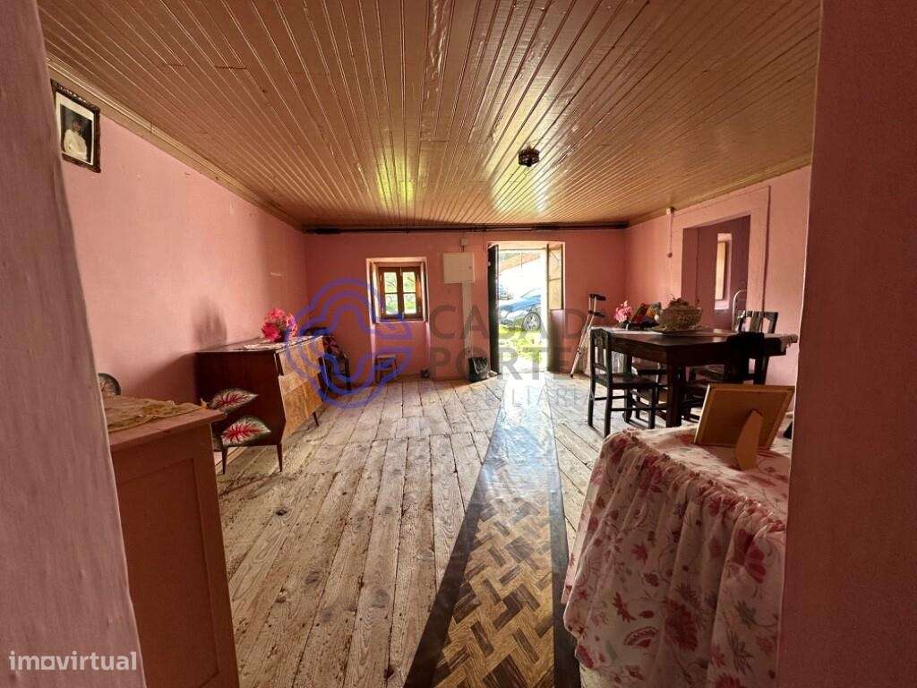 Venda de Moradia T2 - Grande imagem: 4/22