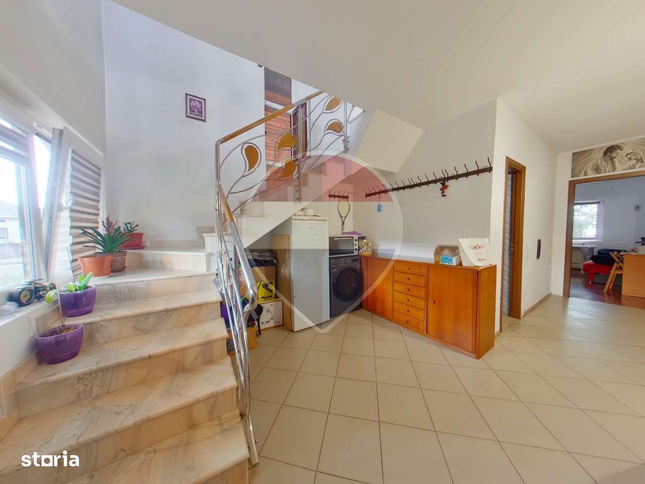 Casă / Vilă cu 4 camere de vânzare-4