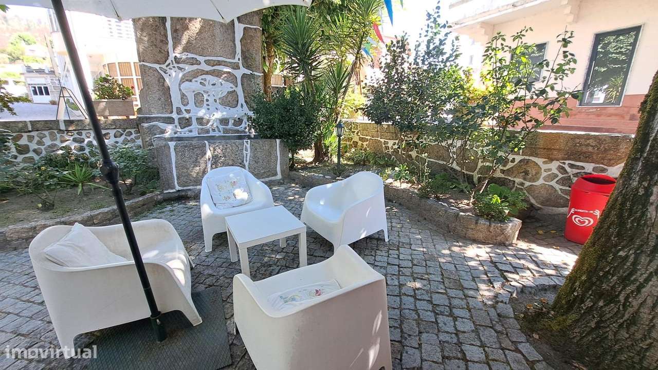 QUIOSQUE COM ESPLANADA TIPICA-15