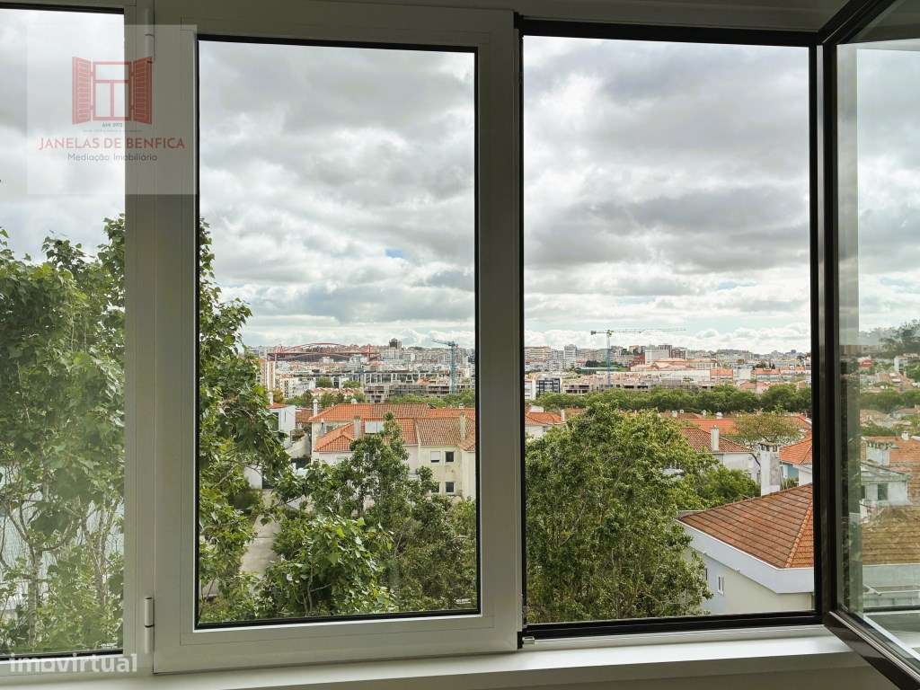 T3 em Benfica, renovado, equipado, mobilado, varanda aberta-21