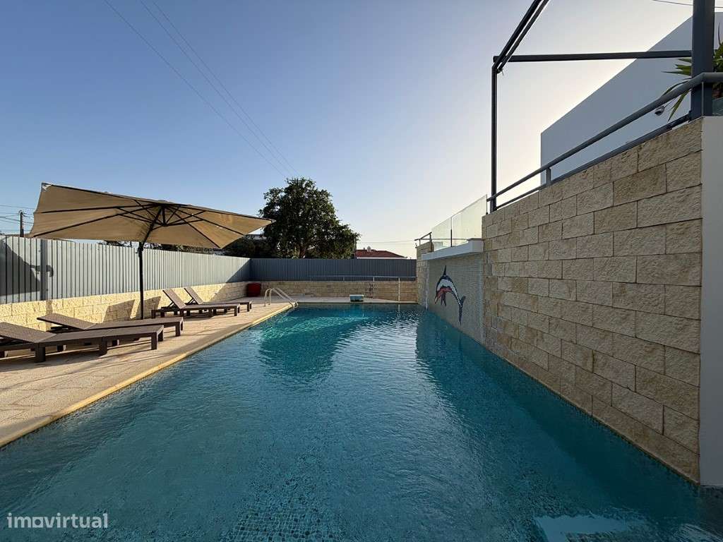 Moradia a venda em Azeitão, T5 com Piscina, Cave e Garagem em Vila ...-41