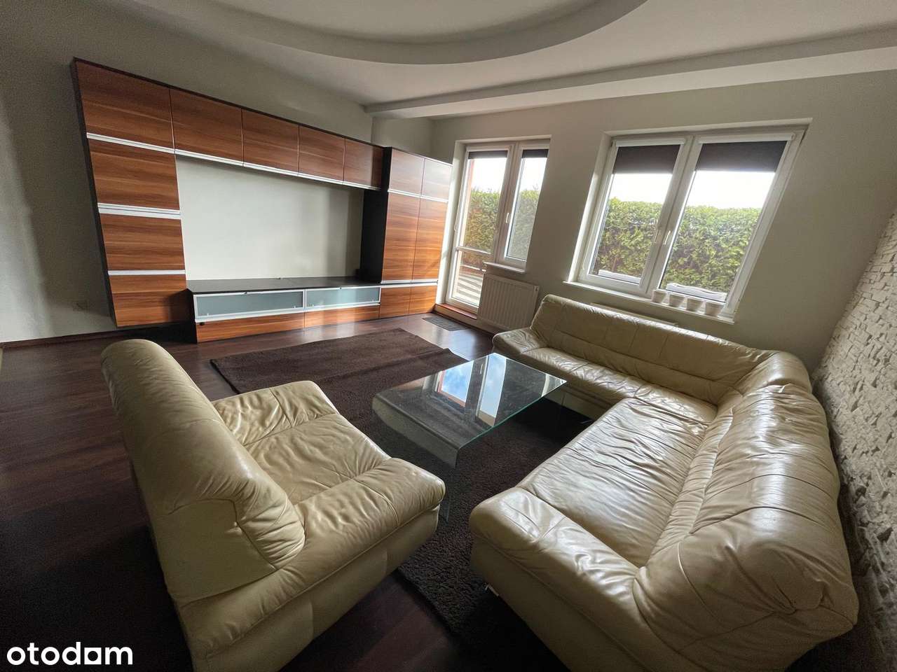 Mieszkanie z ogródkiem w Luboniu 56m2 do zamieszkania z wyposażeniem - Pełny obrazek: 1/16