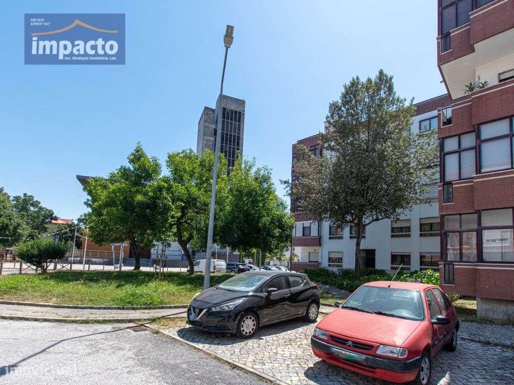 EXCELENTE T3, Remodelado, varandas e arrecadação, CENTRAL, Alverca-20