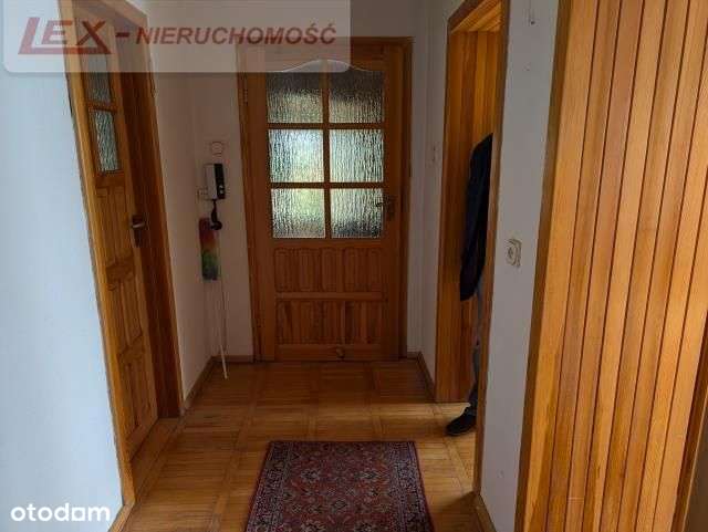 Dom w Zawierciu z oddzielną klatką schodową-7