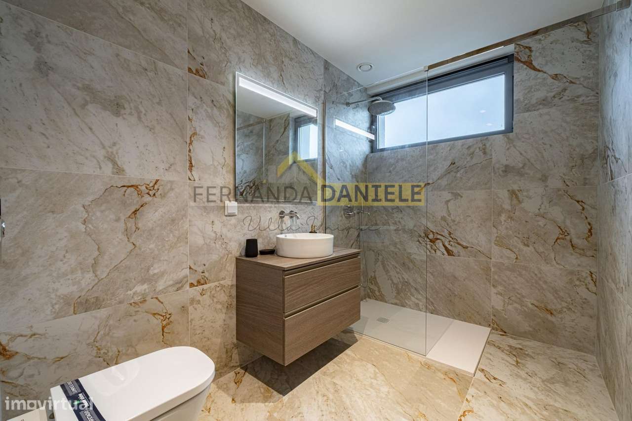 Apartamento T3 Novo com Varanda e Garagem – Varandas do Parque-13