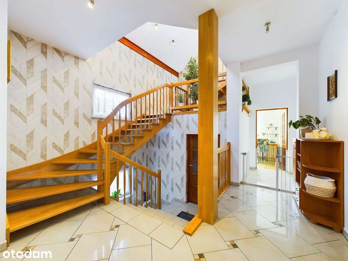 Idealny dom dla dużej rodziny / gotowy do wejścia-8