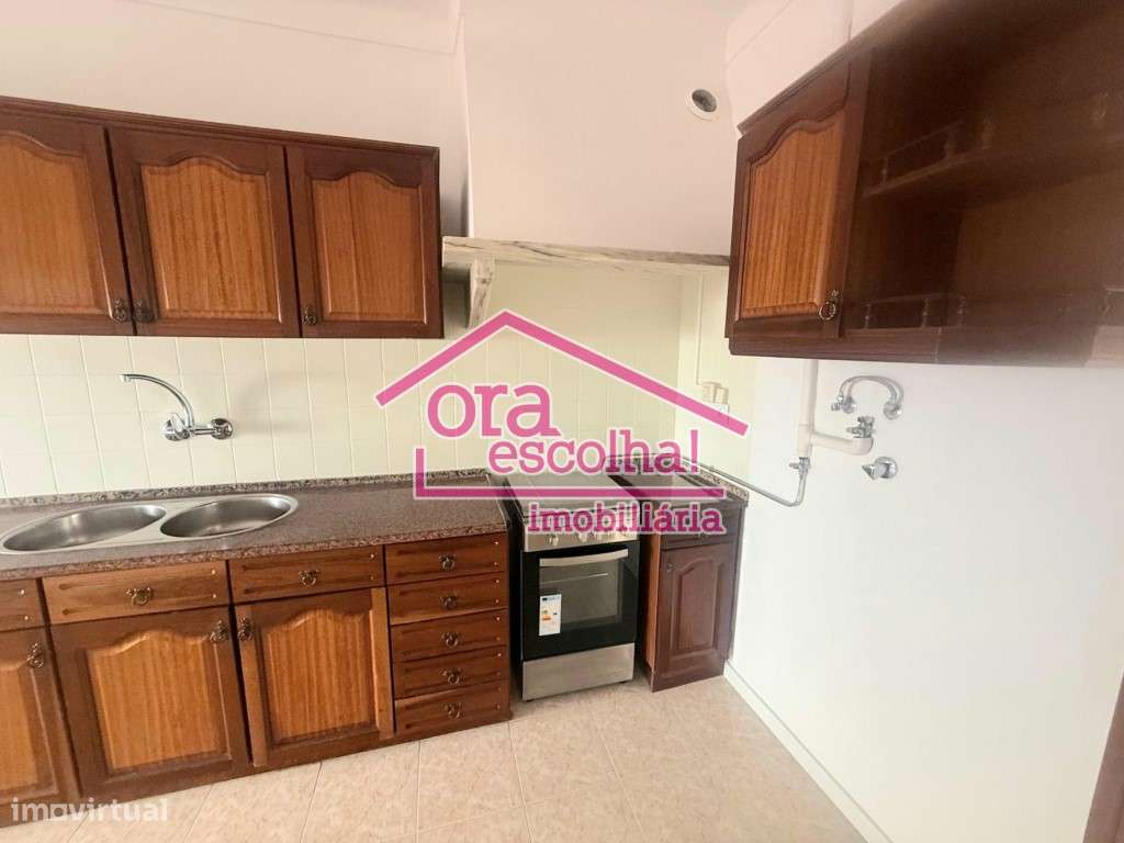 Oportunidade 1º andar de moradia de 3 Assoalhas + Sótão para arrend... - Grande imagem: 5/17