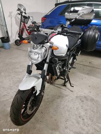 Yamaha FZ - 6