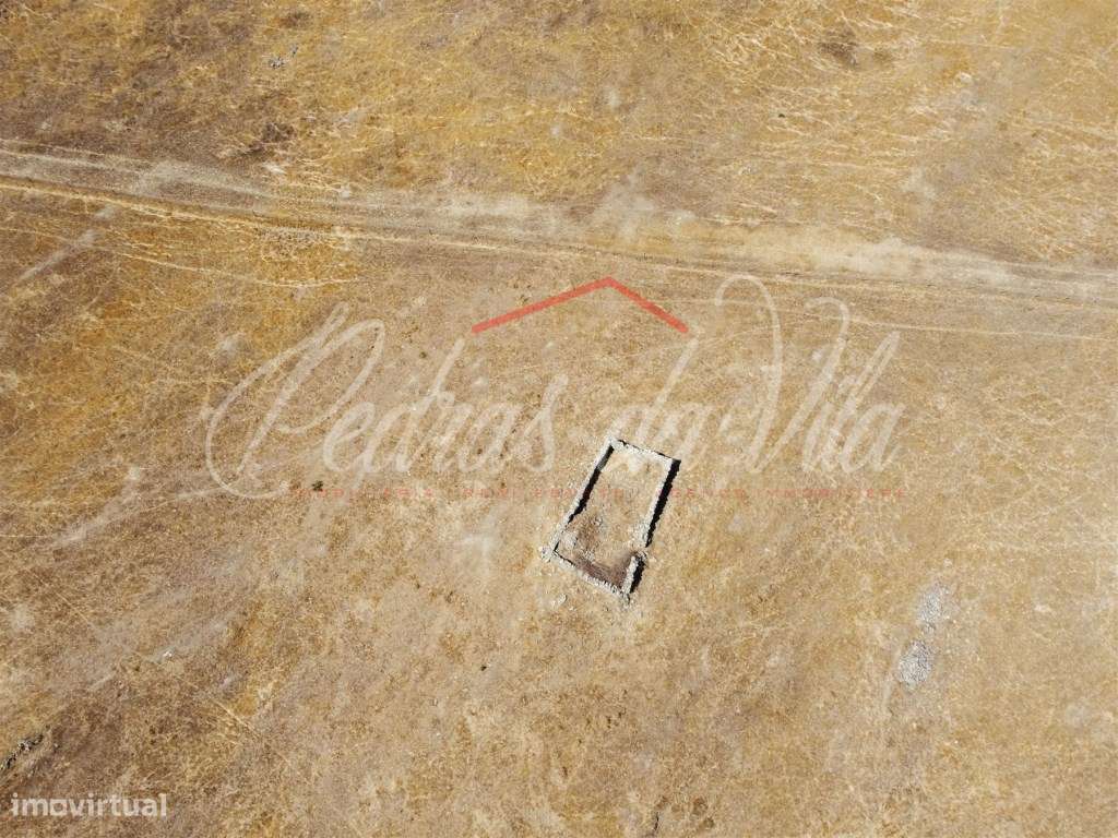 Propriédade de 119ha com varias ruinas - Castro Verde-43