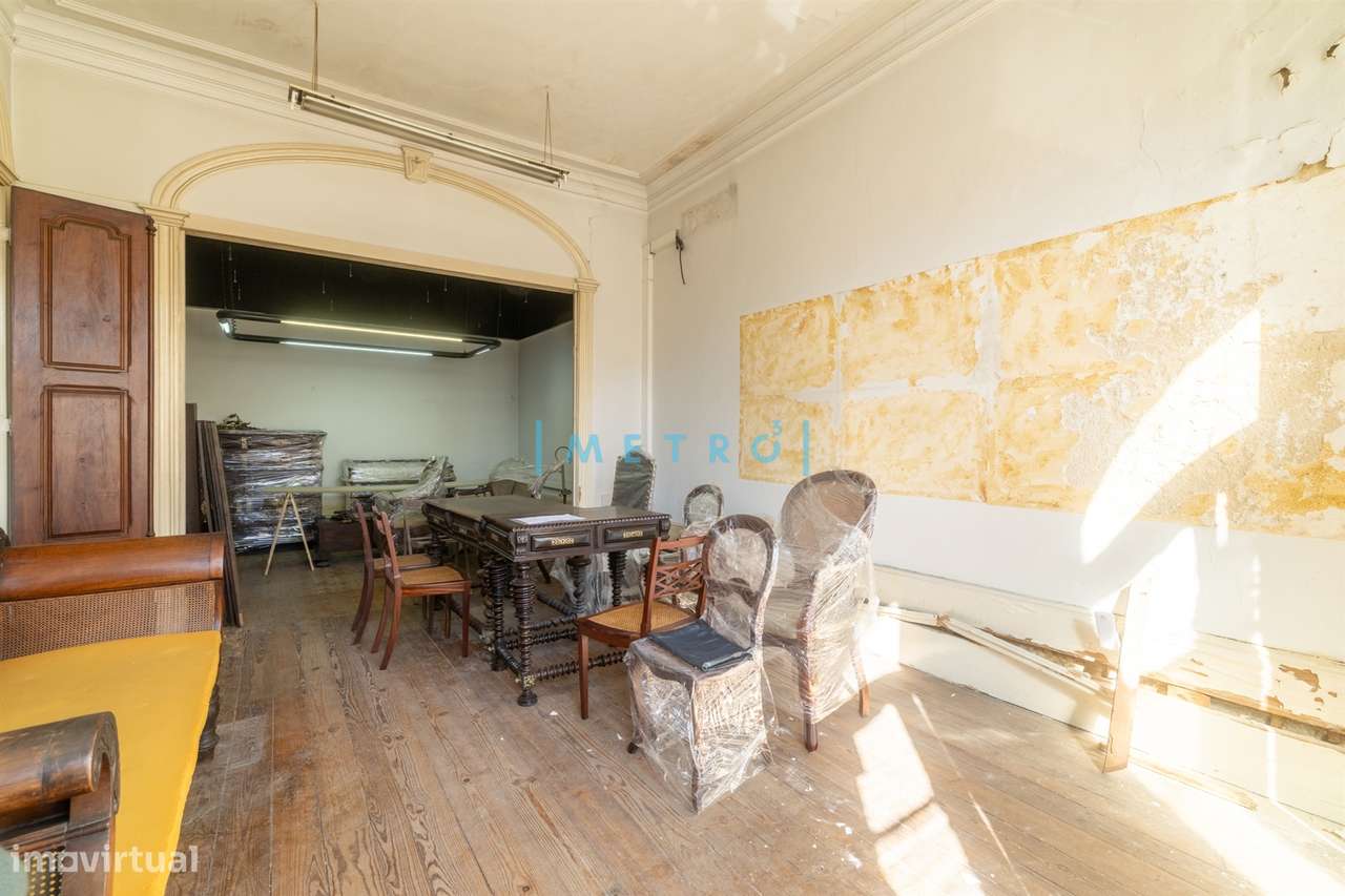 Moradia Devoluta T3 Venda em Cedofeita, Santo Ildefonso, Sé, Miragaia,-7