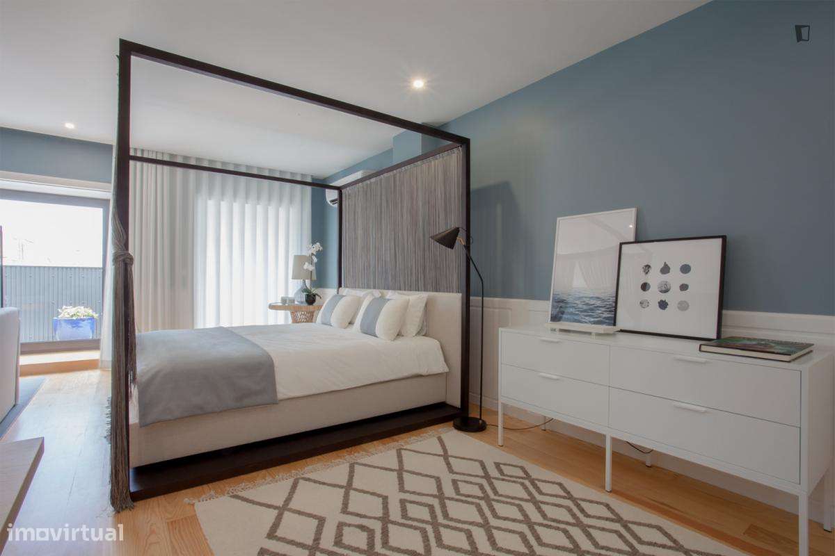 Estúdio - localizado em Santo Ildefonso Porto - Grande imagem: 5/7