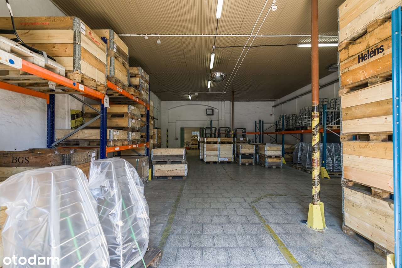 Obiekt produkcyjno - magazynowy z zapleczem.-14