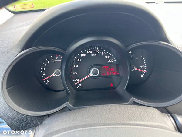 Kia Picanto 1.0 M - 10