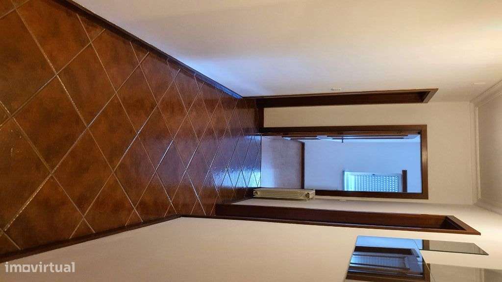 Apartamento t2 para arrendamento no canhoso - Grande imagem: 5/16