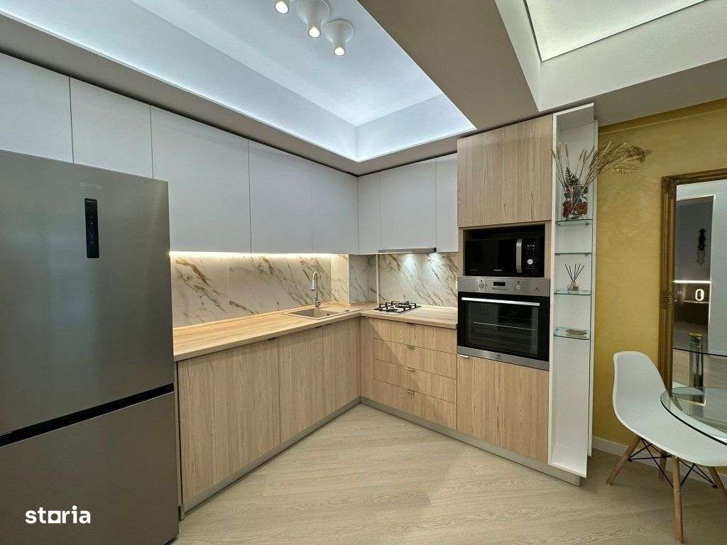 Apartament 2 camere de inchiriat | Cortina North - Imagine principală: 4/8