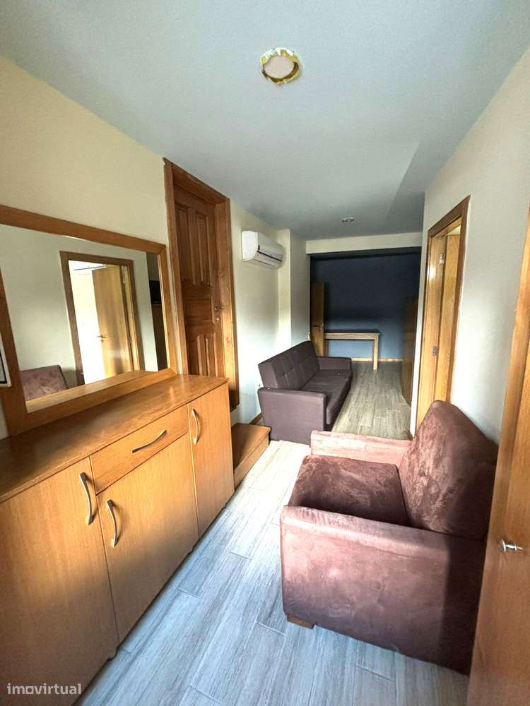 Prédio com 5 apartamentos - Termas - S. P. Sul-5