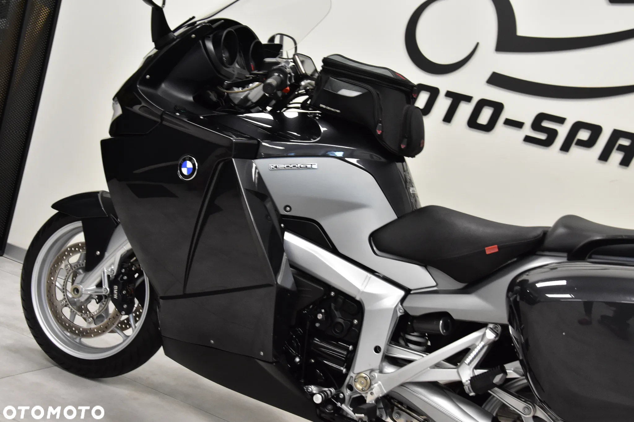 BMW K - 16