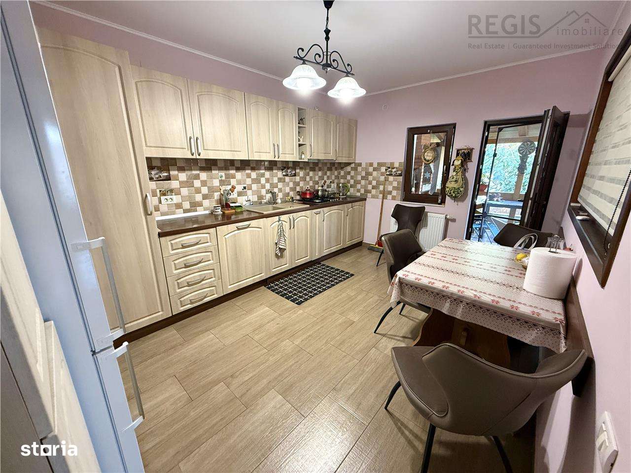Vila tip Duplex, Curte proprie, Sanpetru Brasov - Imagine principală: 5/17