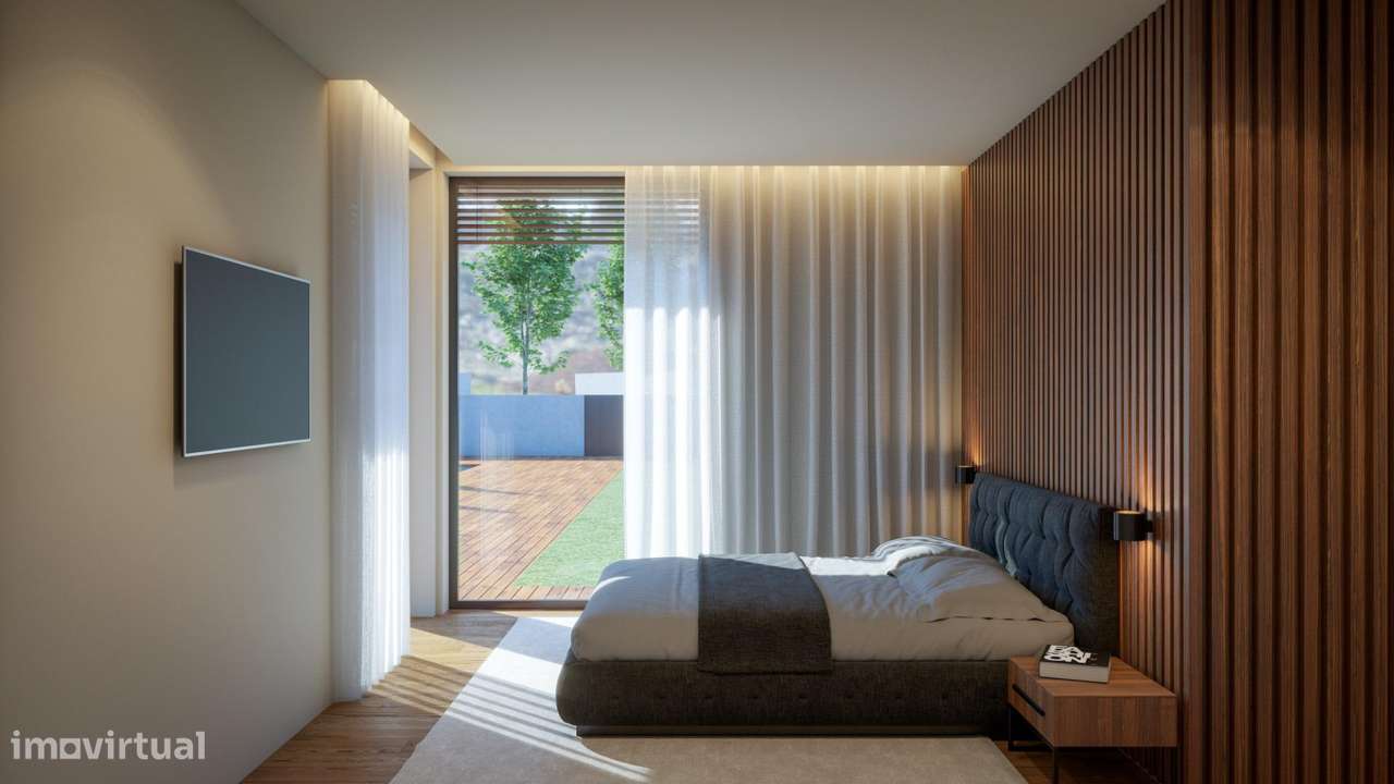 Luxuosa moradia térrea com piscina-11