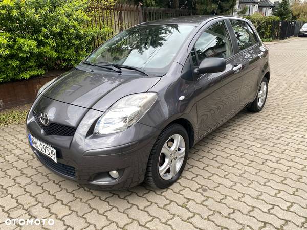 Toyota Yaris 1.4 D-4D Active - 2