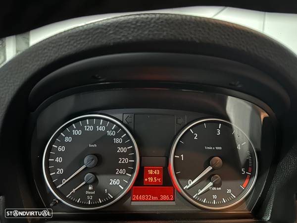 BMW 320 d Touring - 20