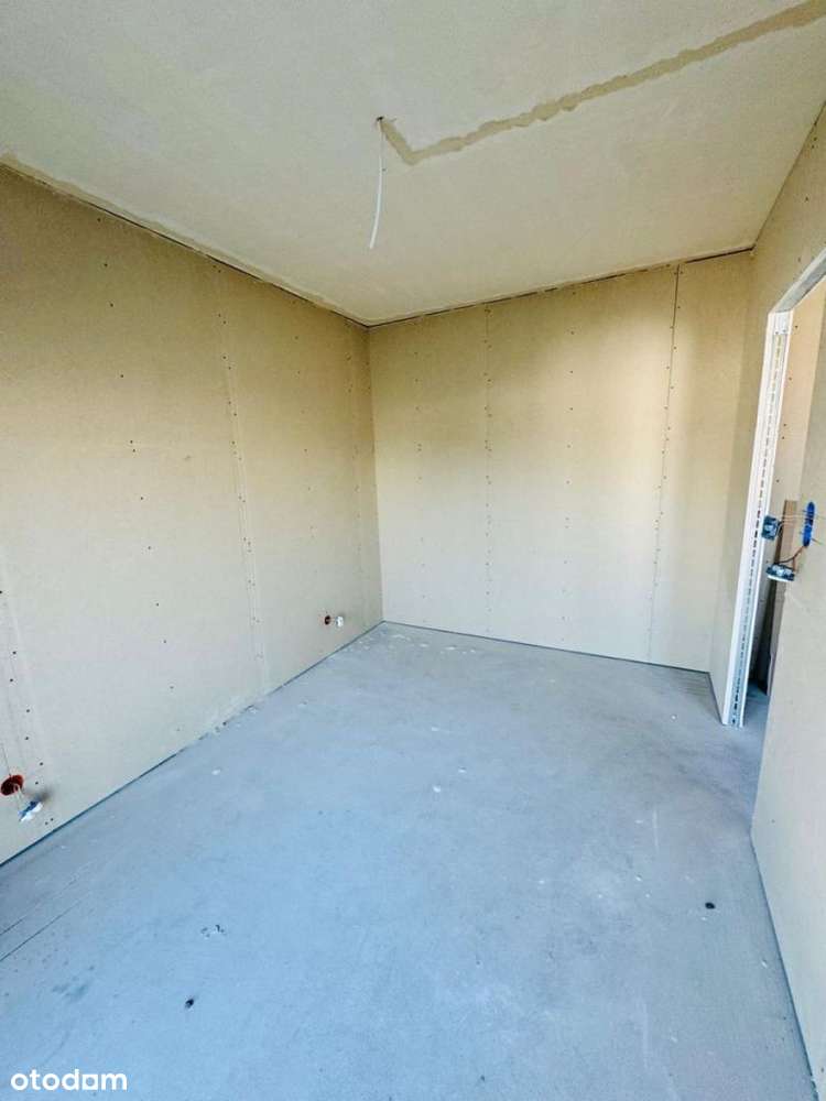 3 mieszkania 2pok. + 3 m. w hali g.-7