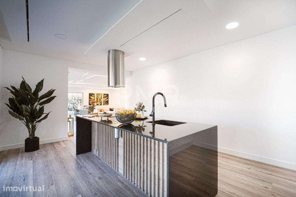 Viva com Elegância e Tranquilidade na Exclusiva Herdade da Aroeira - Grande imagem: 4/26