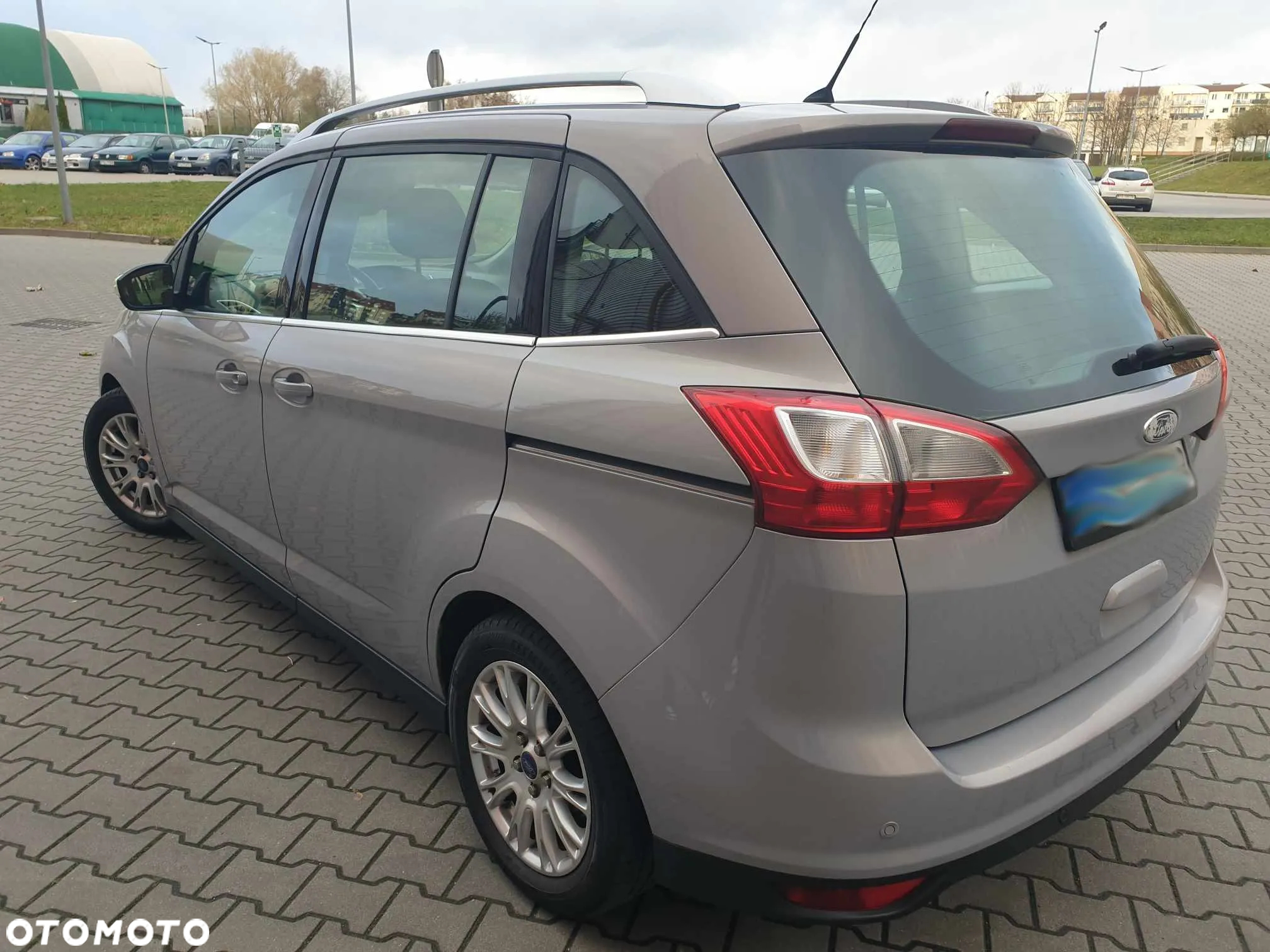 Ford Grand C-MAX 1.6 TDCi Titanium - 17