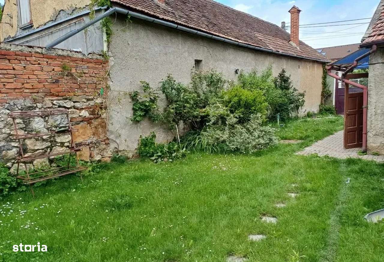 Casa 2 Camere - Teren 540 mp-Cristian -Cod 5248-8