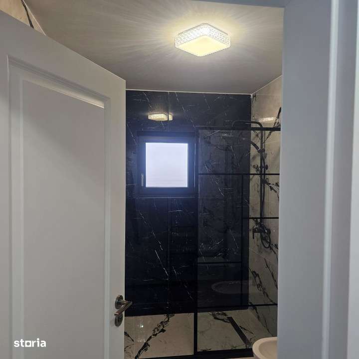 Casa P+1 cu teren de 412mp in zona Selgros de inchiriat - Imagine principală: 3/13